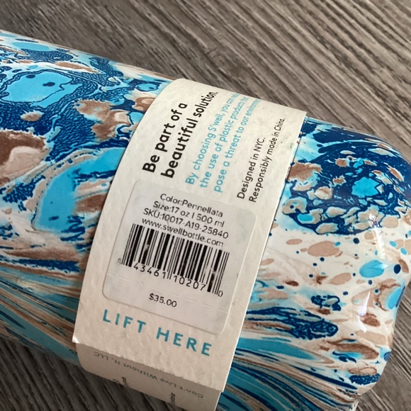 S'well Vacuum Insulated Stainless Steel Water Bottle, Pennellata, 17 oz - Picture 4 of 9